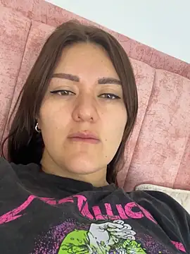 Sofiawilson  online show from October 15, 2025, 12:24 pm