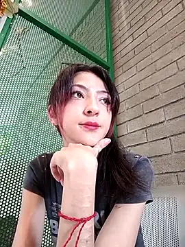BonnieCute  online show from May 21, 2026, 7:22 pm
