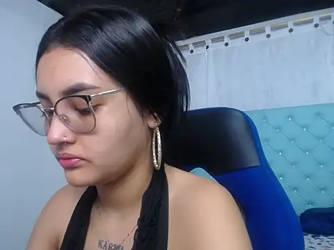 antonella sweetlittle online show from October 22, 2025, 12:15 pm