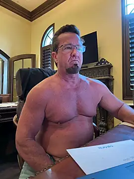 Snapshot of sluttydylan chatting on April 22, 2026, 6:58 pm sluttydylan online show from April 22, 2026, 6:58 pm