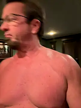 sluttydylan online show from December 1, 2025, 3:18 am