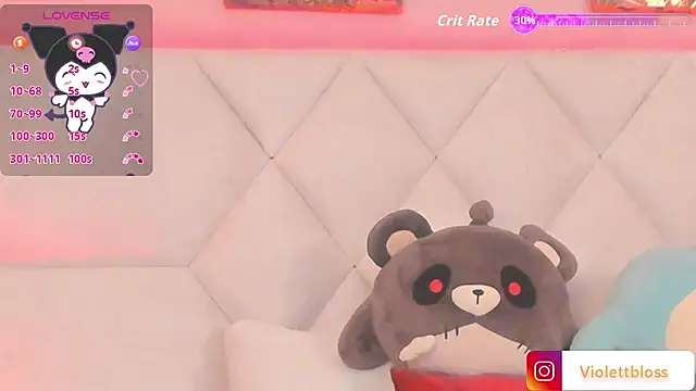 Snapshot of Violettbloss chatting on November 5, 2025, 3:20 am Violettbloss online show from November 5, 2025, 3:20 am