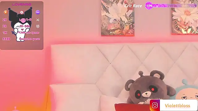 Snapshot of Violettbloss chatting on November 10, 2025, 3:33 am Violettbloss online show from November 10, 2025, 3:33 am