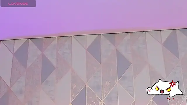 Snapshot of Violettbloss chatting on February 23, 2026, 3:19 am Violettbloss online show from February 23, 2026, 3:19 am