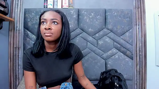 Snapshot of dalilaqueen chatting on February 13, 2026, 12:05 pm dalilaqueen online show from February 13, 2026, 12:05 pm