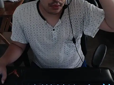 thealfawolf01 online show from January 26, 2025, 8:34 pm