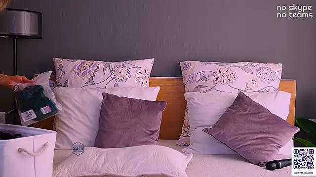 PannaDakota online show from September 30, 2025, 6:19 am