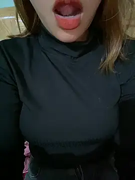 Sofia xx2 online show from February 21, 2025, 9:02 am