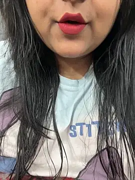 Snapshot of smile_pretty chatting on February 5, 2026, 2:02 pm smile pretty online show from February 5, 2026, 2:02 pm