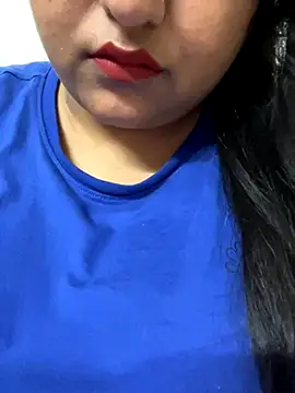 smile pretty online show from October 17, 2025, 7:04 pm