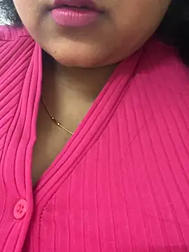 smile pretty online show from April 1, 2026, 4:37 pm