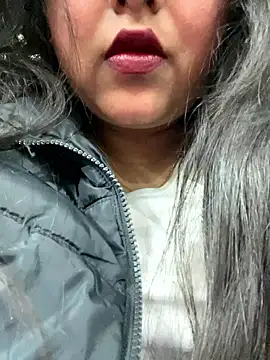 Snapshot of smile_pretty chatting on January 14, 2026, 11:47 am smile pretty online show from January 14, 2026, 11:47 am