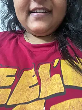 Snapshot of smile_pretty chatting on March 1, 2026, 7:36 pm smile pretty online show from March 1, 2026, 7:36 pm