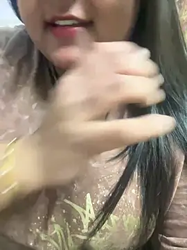 smile pretty online show from February 25, 2025, 12:03 am