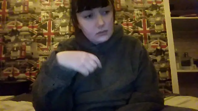 Lynylou online show from January 15, 2026, 3:26 pm