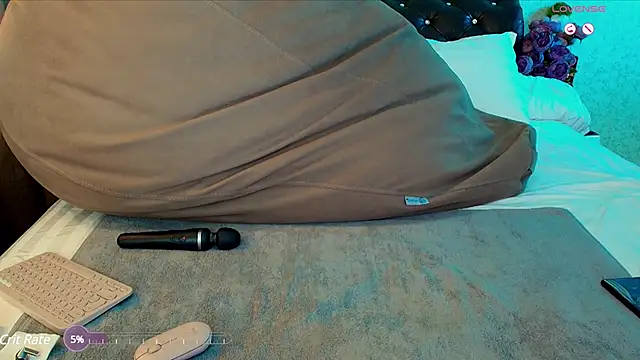 kate picture  online show from March 1, 2025, 6:35 am