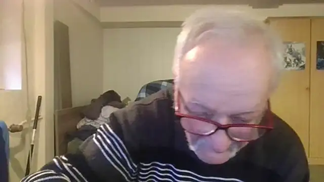 Snapshot of Sammy1660 chatting on February 9, 2026, 4:16 pm Sammy1660 online show from February 9, 2026, 4:16 pm