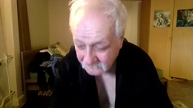 Snapshot of Sammy1660 chatting on May 10, 2026, 5:22 am Sammy1660 online show from May 10, 2026, 5:22 am