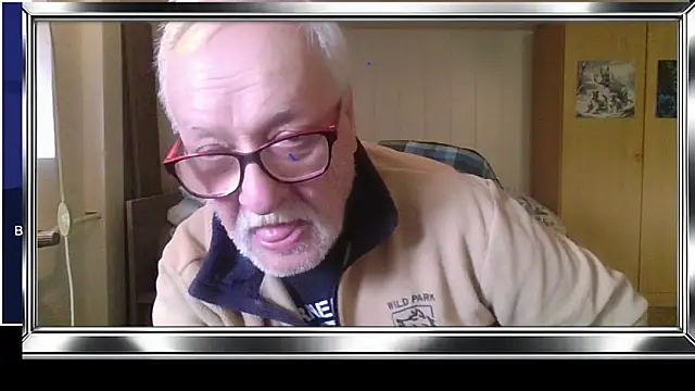Snapshot of Sammy1660 chatting on May 19, 2026, 3:41 pm Sammy1660 online show from May 19, 2026, 3:41 pm