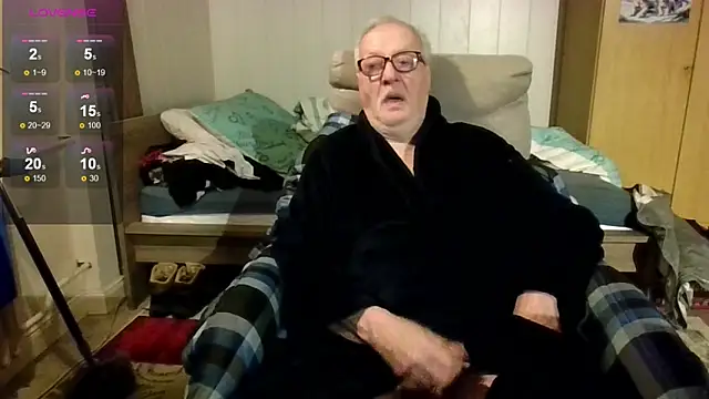 Sammy1660 online show from December 21, 2025, 4:25 am