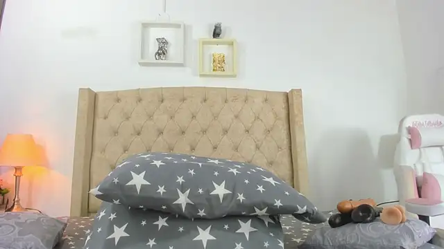 Snapshot of allisson_m chatting on February 10, 2025, 12:08 pm allisson m online show from February 10, 2025, 12:08 pm