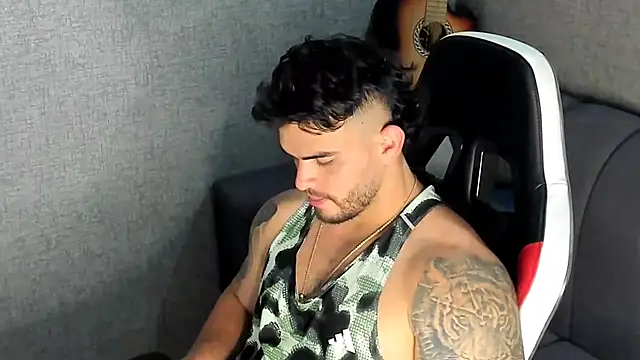 Ricardogo19 online show from October 20, 2025, 10:54 pm