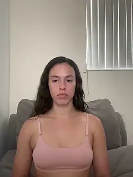 brookehoneynina online show from March 17, 2025, 6:42 pm