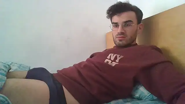 erikamavrik online show from January 7, 2026, 7:57 am