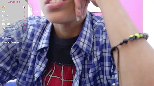 Snapshot of yourcuteneighbourr chatting on September 27, 2025, 3:45 am yourcuteneighbourr online show from September 27, 2025, 3:45 am