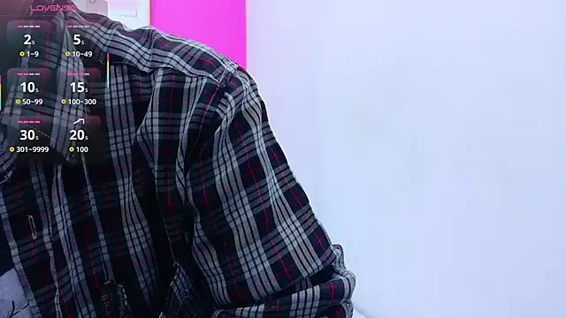 Snapshot of yourcuteneighbourr chatting on October 10, 2025, 2:56 am yourcuteneighbourr online show from October 10, 2025, 2:56 am