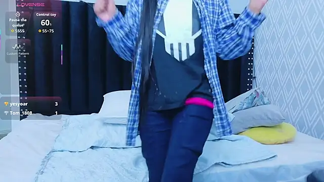 Snapshot of yourcuteneighbourr chatting on November 27, 2025, 2:56 am yourcuteneighbourr online show from November 27, 2025, 2:56 am