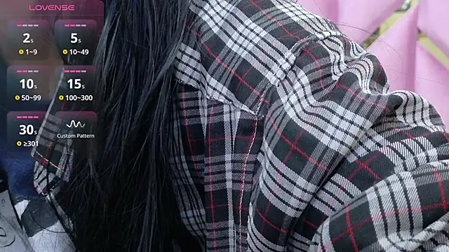 Snapshot of yourcuteneighbourr chatting on October 8, 2025, 2:57 am yourcuteneighbourr online show from October 8, 2025, 2:57 am