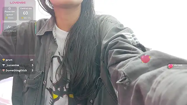 Snapshot of yourcuteneighbourr chatting on October 16, 2025, 3:04 am yourcuteneighbourr online show from October 16, 2025, 3:04 am