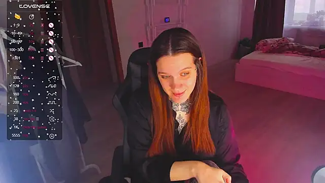 AizaRose online show from February 10, 2026, 3:16 am