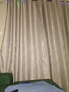 C-yoyo online show from January 13, 2026, 10:46 pm