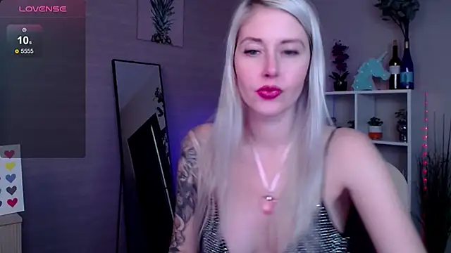 Mermaid N online show from February 14, 2025, 4:47 am