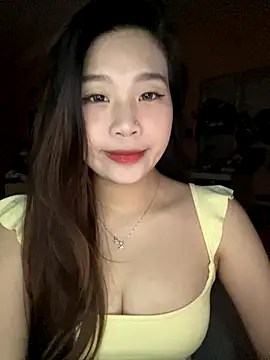 Snapshot of Bae1103 chatting on October 5, 2025, 5:03 pm Bae1103 online show from October 5, 2025, 5:03 pm