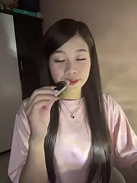 Bae1103 online show from February 9, 2026, 6:17 pm