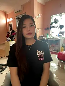Snapshot of Bae1103 chatting on September 15, 2025, 3:40 am Bae1103 online show from September 15, 2025, 3:40 am