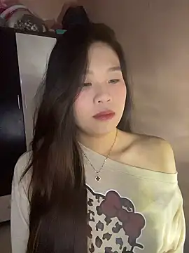 Bae1103 online show from January 11, 2026, 6:37 pm