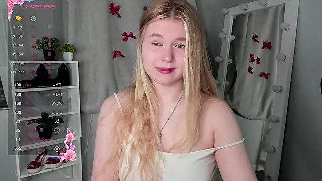 Rebecca Kelly online show from March 17, 2025, 6:32 pm