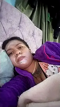 Snapshot of Tiphanydirty3 chatting on November 11, 2025, 5:57 am Tiphanydirty3 online show from November 11, 2025, 5:57 am