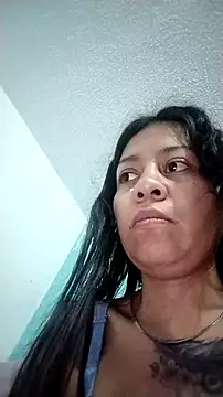 Snapshot of Tiphanydirty3 chatting on November 23, 2025, 9:52 am Tiphanydirty3 online show from November 23, 2025, 9:52 am