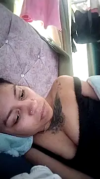 Snapshot of Tiphanydirty3 chatting on November 20, 2025, 6:19 pm Tiphanydirty3 online show from November 20, 2025, 6:19 pm