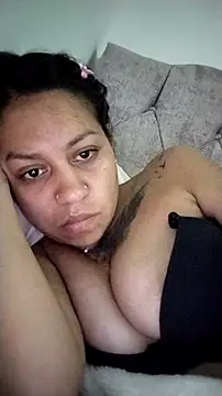 Tiphanydirty3 online show from April 9, 2026, 6:19 am