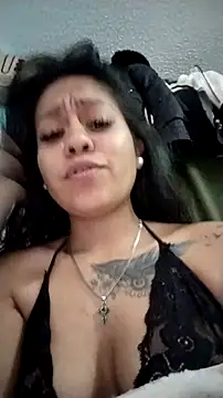 Snapshot of Tiphanydirty3 chatting on November 6, 2025, 12:47 am Tiphanydirty3 online show from November 6, 2025, 12:47 am