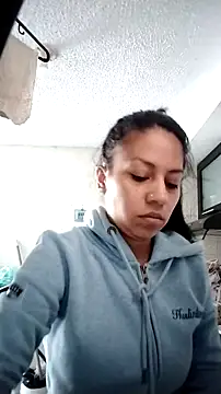 Snapshot of Tiphanydirty3 chatting on April 18, 2026, 1:13 pm Tiphanydirty3 online show from April 18, 2026, 1:13 pm
