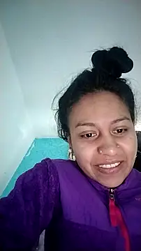 Snapshot of Tiphanydirty3 chatting on November 7, 2025, 7:40 pm Tiphanydirty3 online show from November 7, 2025, 7:40 pm