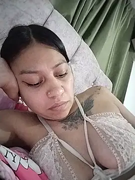 Snapshot of Tiphanydirty3 chatting on May 30, 2026, 5:36 am Tiphanydirty3 online show from May 30, 2026, 5:36 am