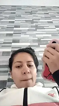 Snapshot of Tiphanydirty3 chatting on December 5, 2025, 5:00 pm Tiphanydirty3 online show from December 5, 2025, 5:00 pm